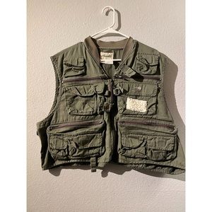 ‼️PRE-OWNED‼️ Men’s fishing vest
